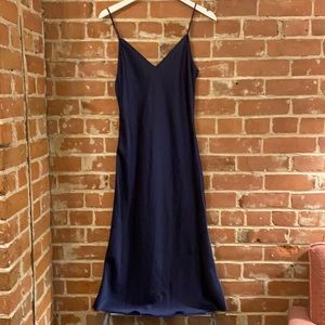 Wilfred Aritzia Long Maxi Slip Dress in Dark Blue - Size M